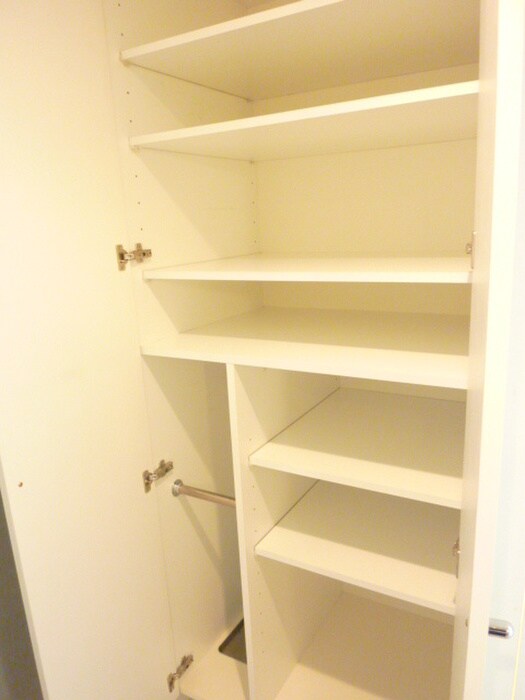 物件内観写真16　(靴箱)