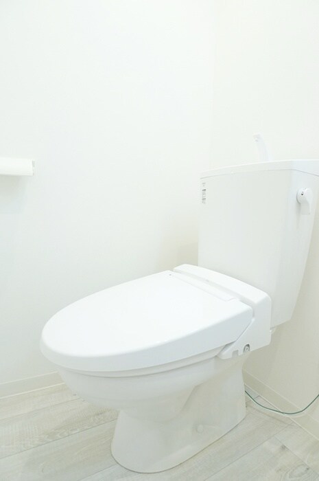 物件内観写真16　(トイレ)