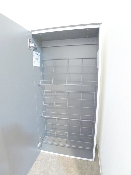 物件内観写真18　(靴箱)