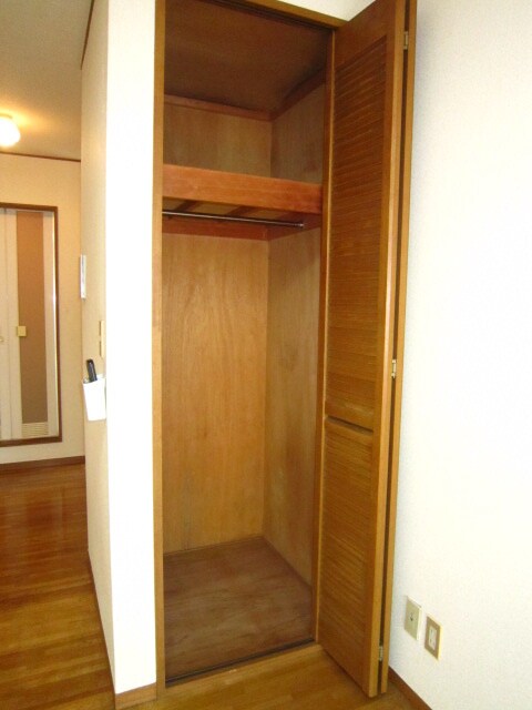 物件内観写真8　(収納)