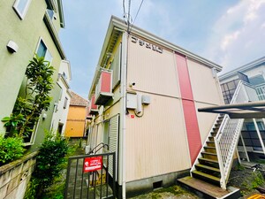 プチメゾン外観写真