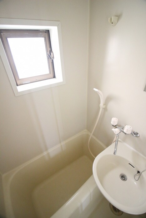 物件内観写真8　(バス／シャワールーム等)
