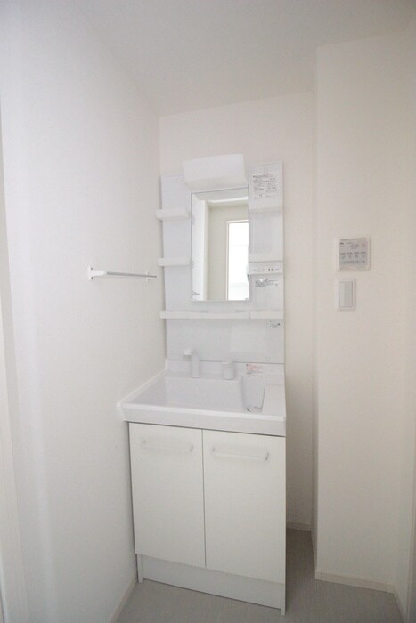 物件内観写真9　(洗面)