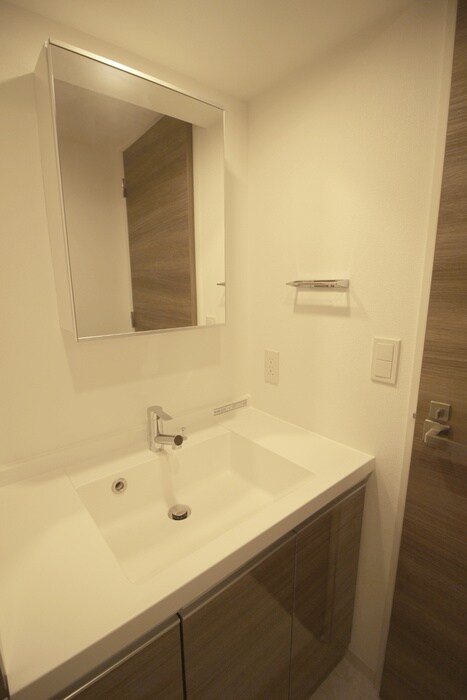 物件内観写真11　(洗面)