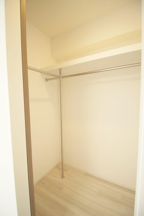 物件内観写真15　(収納)
