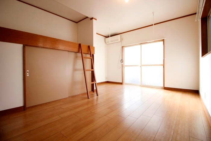 物件内観写真7　(居室)