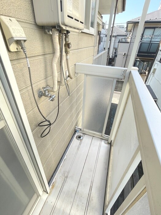 物件内観写真18　(洗濯機置場)