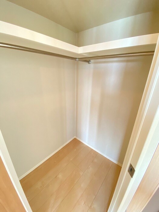 物件内観写真11　(収納)