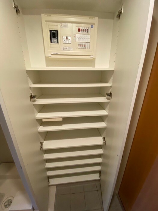 物件内観写真18　(靴箱)