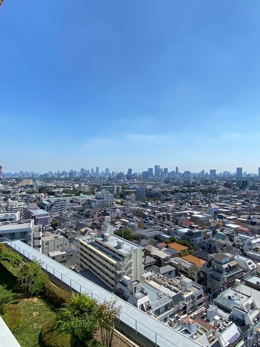 物件内観写真22　(室内からの展望)