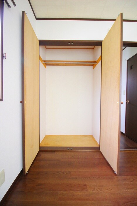 物件内観写真9　(収納)