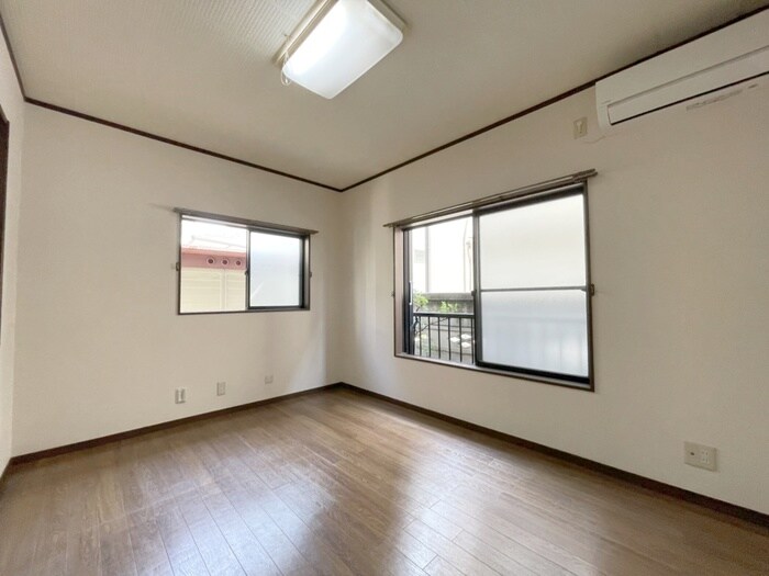 物件内観写真10　(居室)