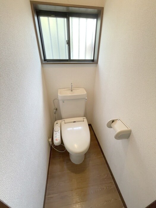 物件内観写真12　(トイレ)