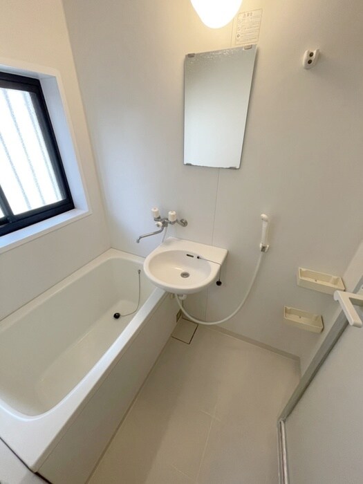 物件内観写真13　(バス／シャワールーム等)