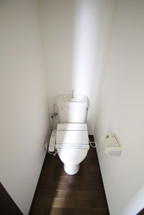 物件内観写真14　(トイレ)