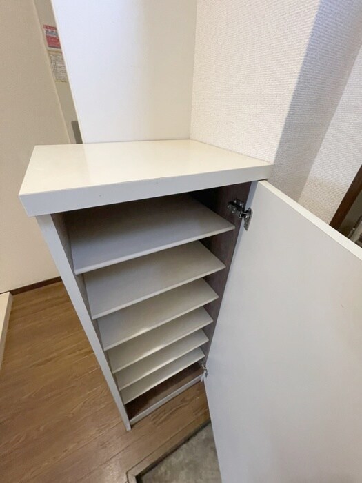 物件内観写真16　(靴箱)