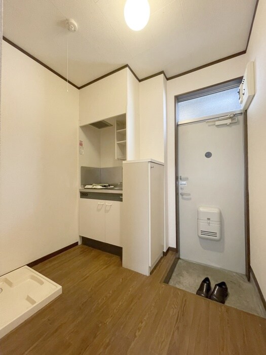 物件内観写真18　(廊下)