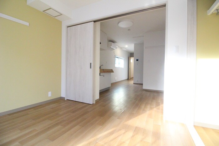 物件内観写真7　(居室)