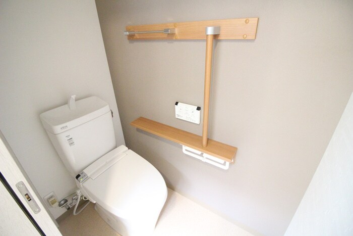 物件内観写真18　(トイレ)