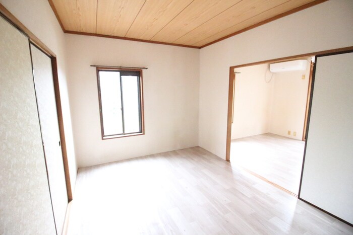 物件内観写真13　(居室)