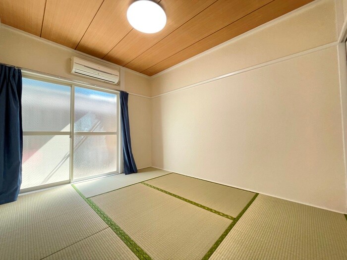 物件内観写真8　(居室)