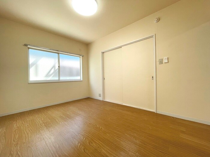 物件内観写真9　(居室)