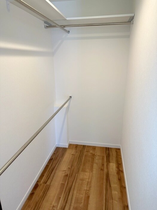 物件内観写真10　(収納)