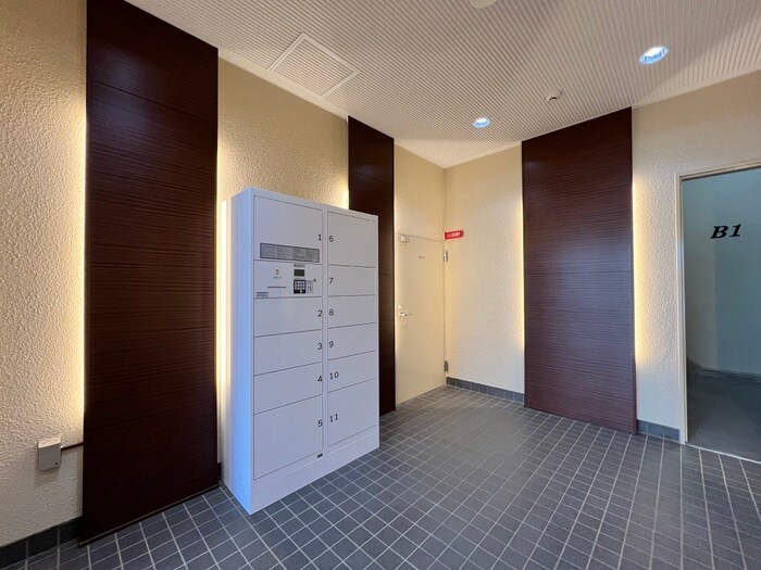 物件外観写真6　(建物設備)