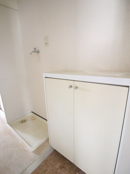 物件内観写真15　(靴箱)