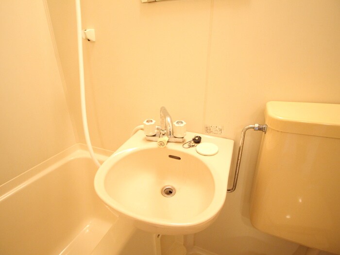 物件内観写真15　(洗面)