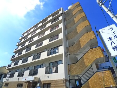 ヴェルス本八幡外観写真