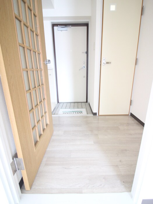 物件内観写真18　(廊下)