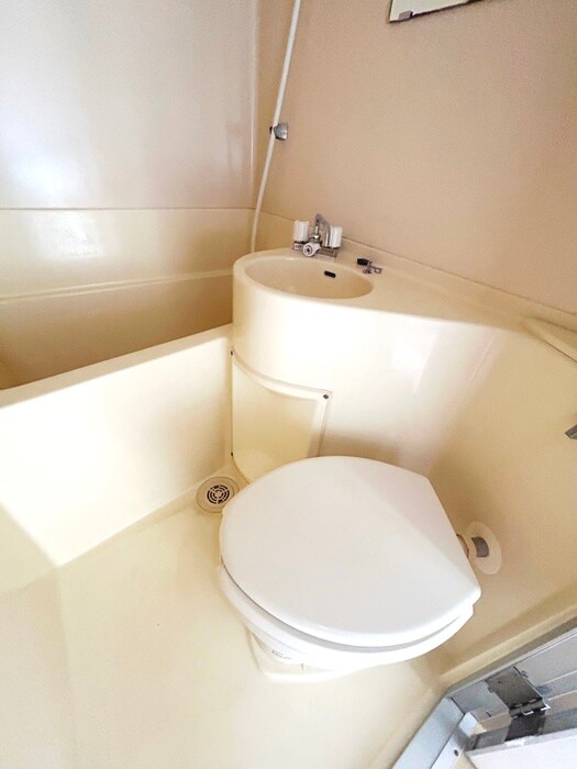 物件内観写真13　(トイレ)