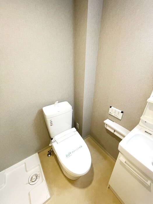 物件内観写真7　(トイレ)