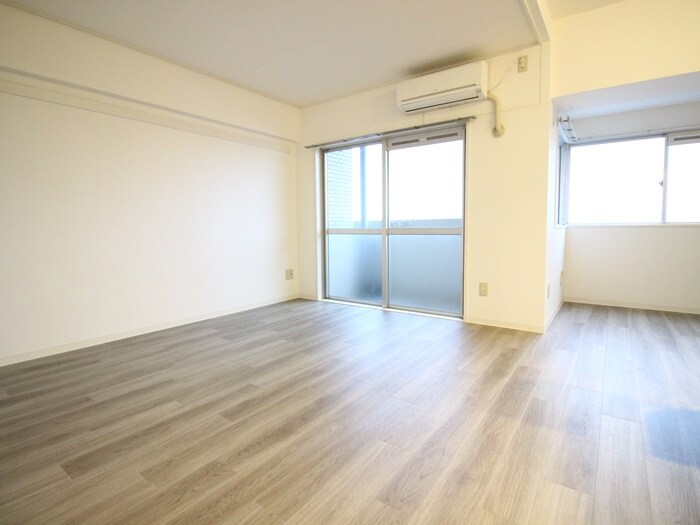 物件内観写真8　(居室)