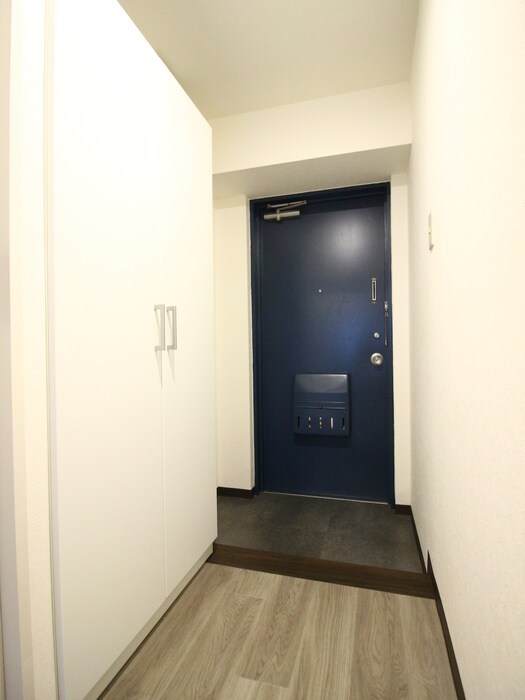 物件内観写真17　(玄関)