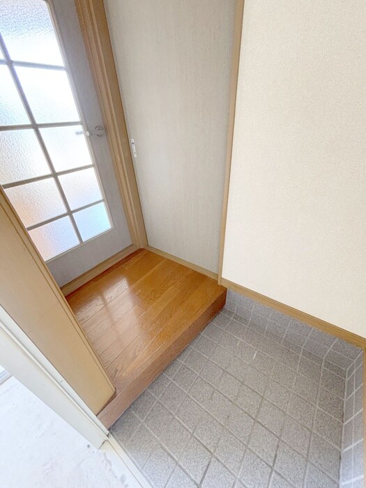 物件内観写真12　(靴箱)