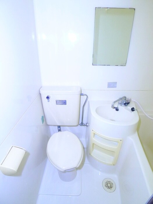 物件内観写真15　(トイレ)