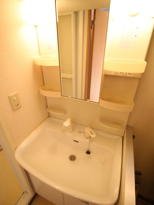 物件内観写真12　(洗面)