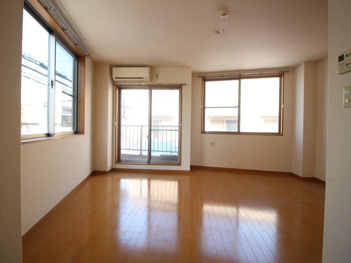 物件内観写真15　(居室)