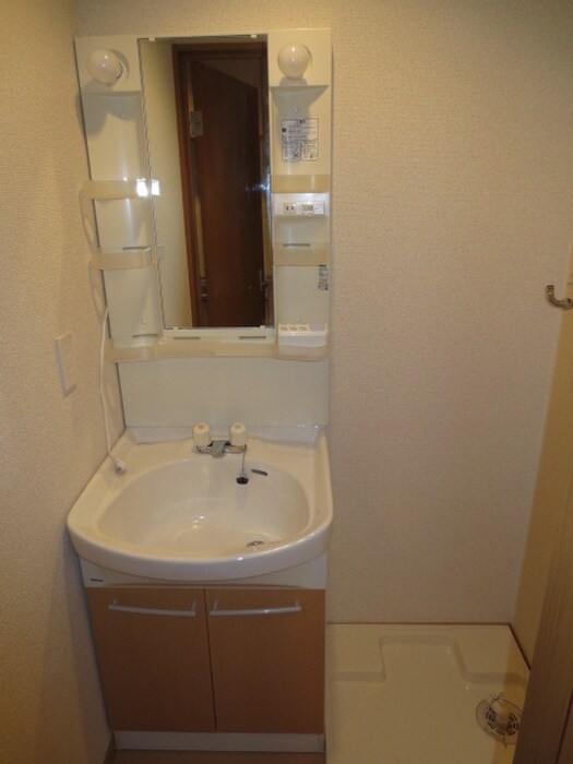 物件内観写真9　(洗面)