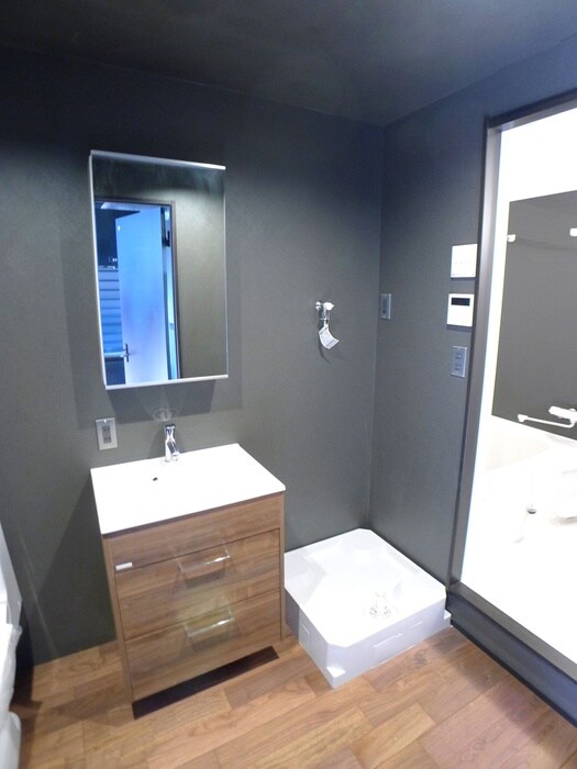 物件内観写真18　(洗濯機置場)