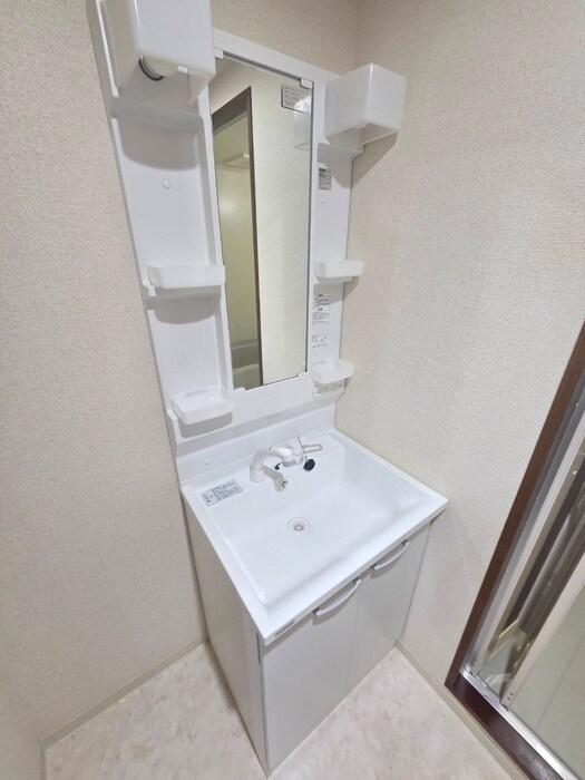 物件内観写真10　(洗面)