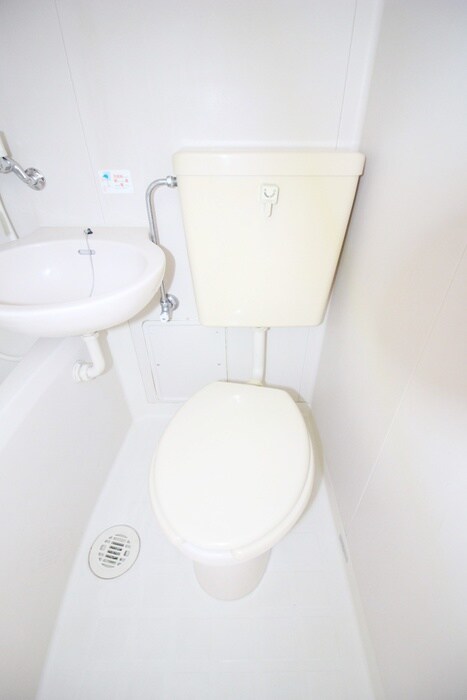 物件内観写真14　(トイレ)