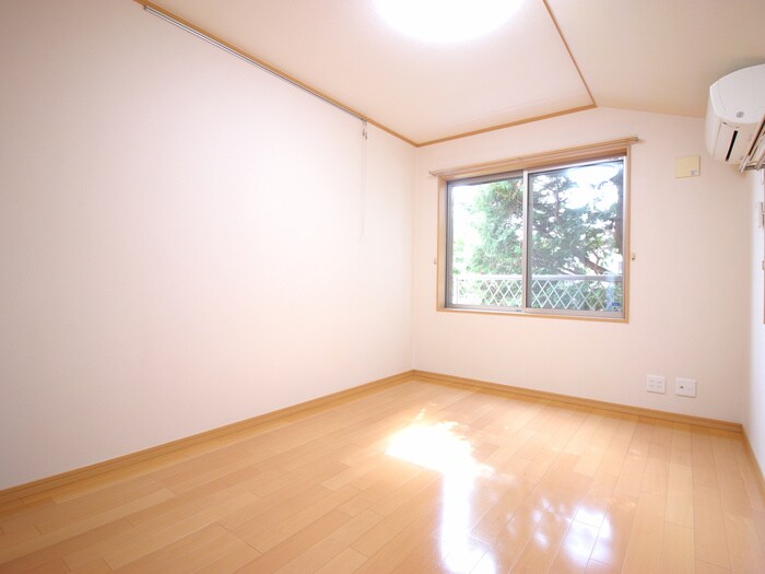 物件内観写真16　(居室)