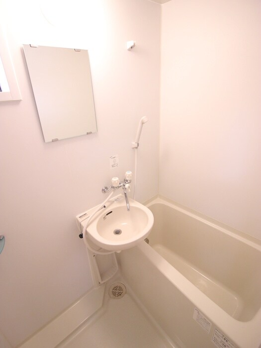 物件内観写真17　(洗面)