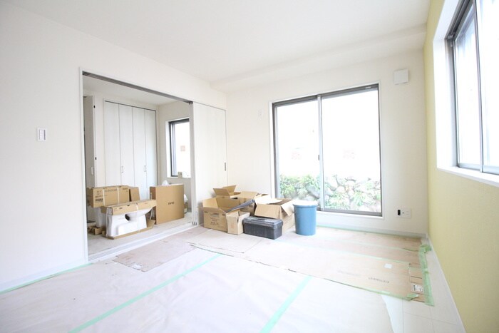 物件内観写真10　(居室)