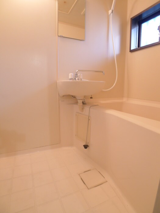 物件内観写真12　(バス／シャワールーム等)