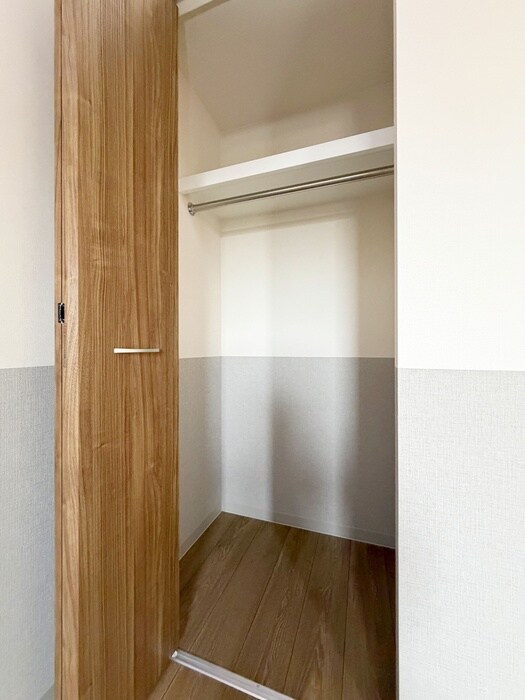 物件内観写真10　(収納)