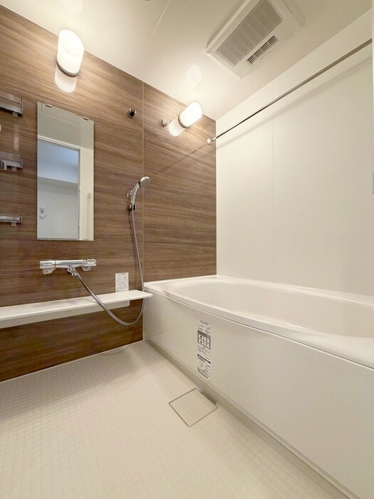 Ｅｖｅｒｇａｒｄｅｎのバス